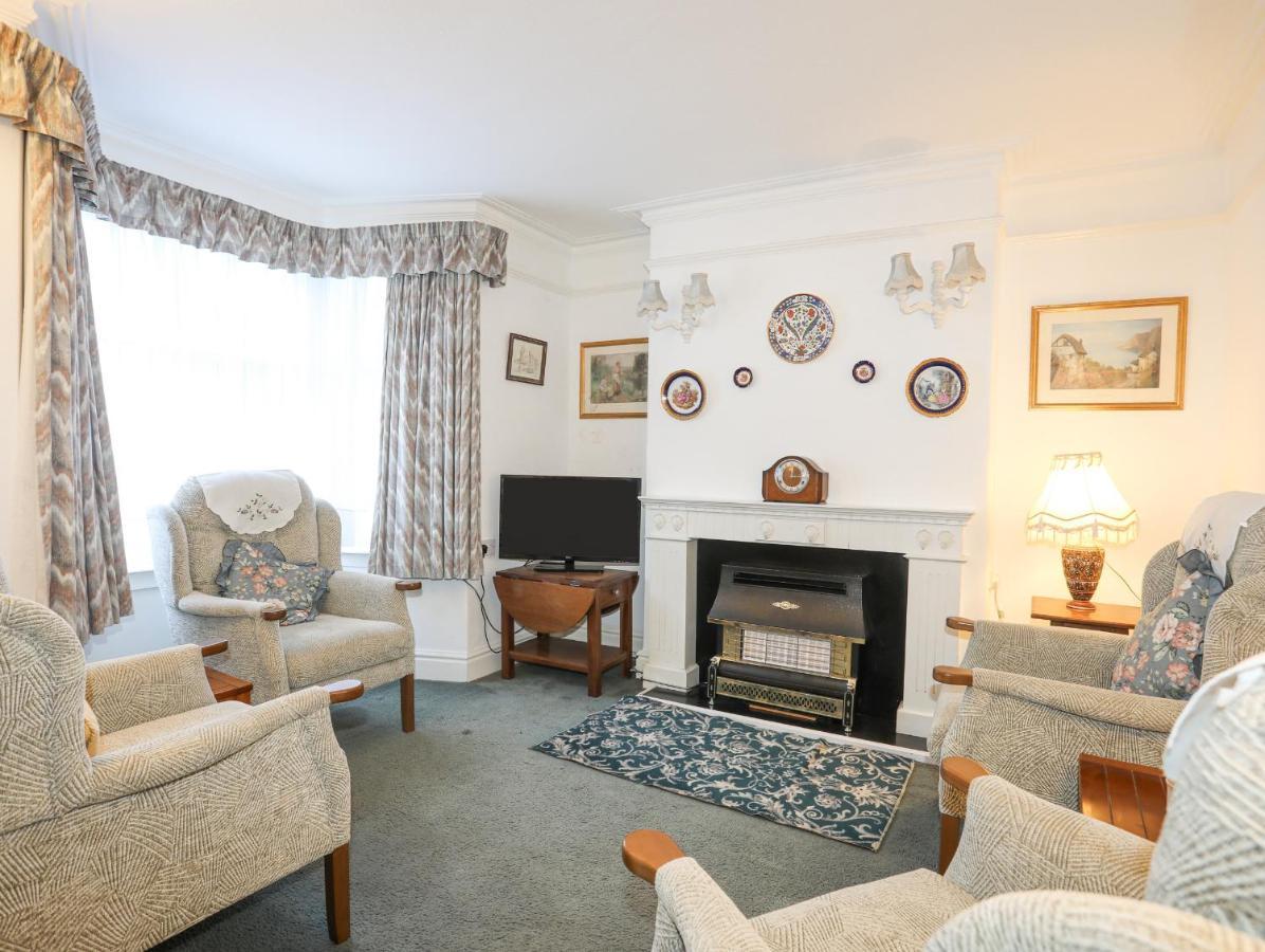 Bro Dawel Villa Beaumaris Bagian luar foto