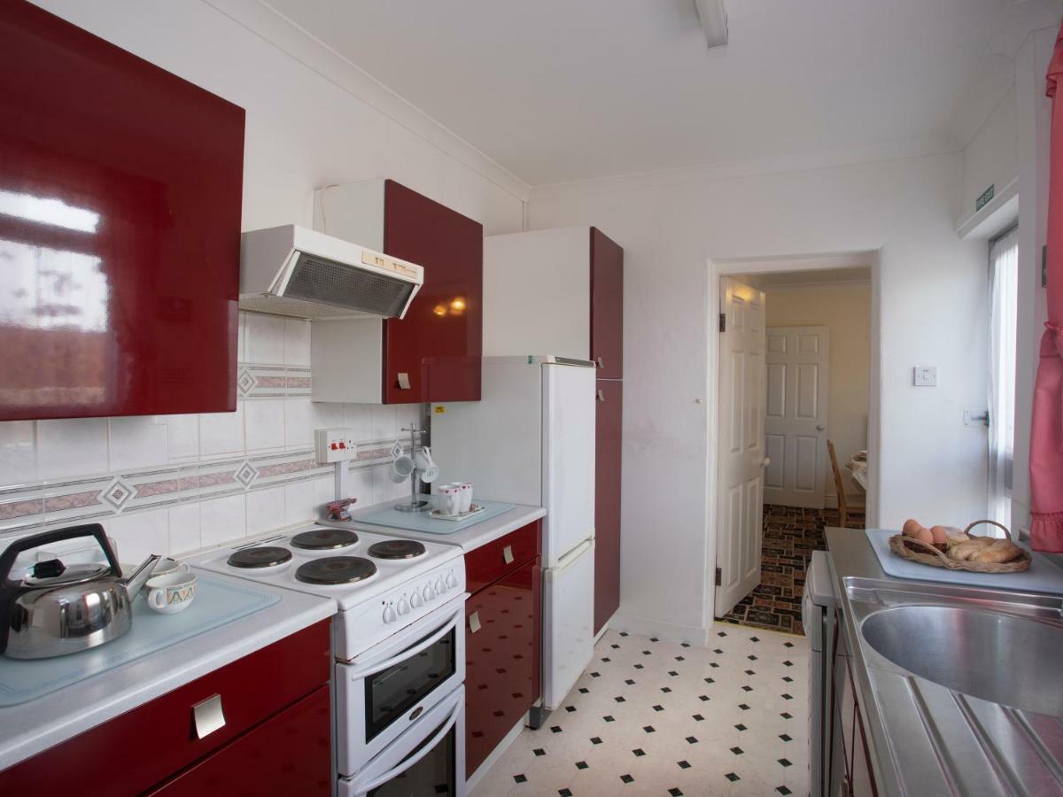 Bro Dawel Villa Beaumaris Bagian luar foto